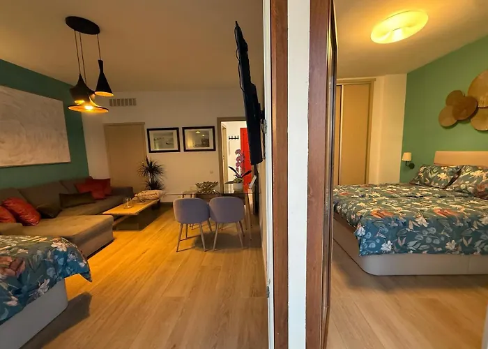 La Roca Sea View Luxury Elevator Apartment Torremolinos